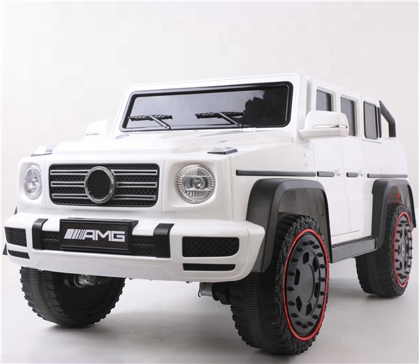 Mobile Phone Remote Control Operation Four Wheeled Children Toys Car With TF Card Plug