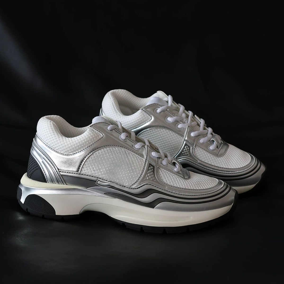 Designer Shoes 2025 Fashion Retro Channel Black and White Sports Shoes Women's Outdoor Casual Shoes