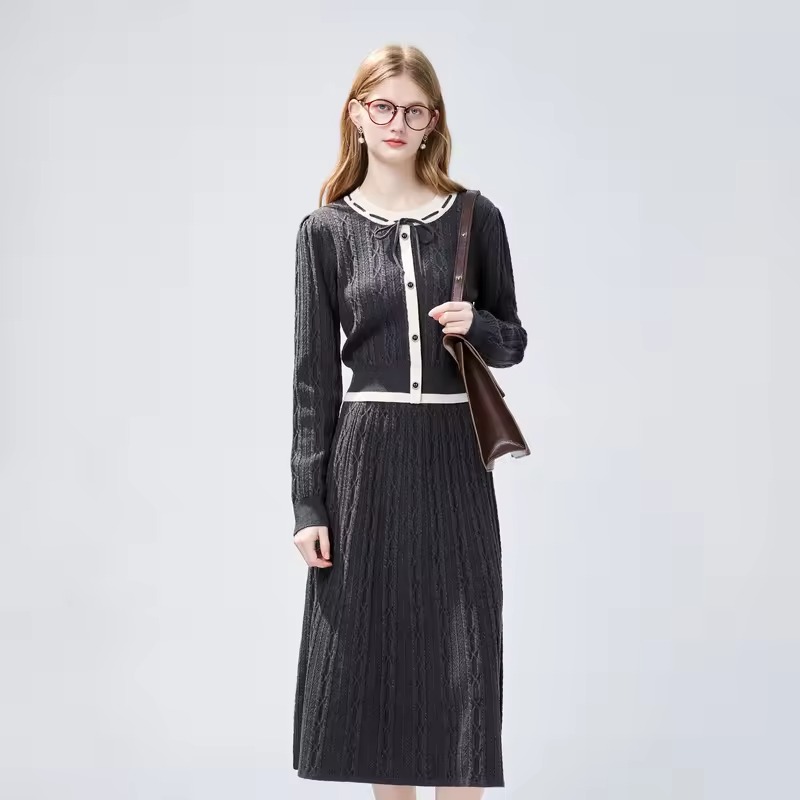 Fall Casual Basics 2 Piece Set for Women O-Neck Puff Sleeve Top High Waist Slim Corduroy Pleating Skirts