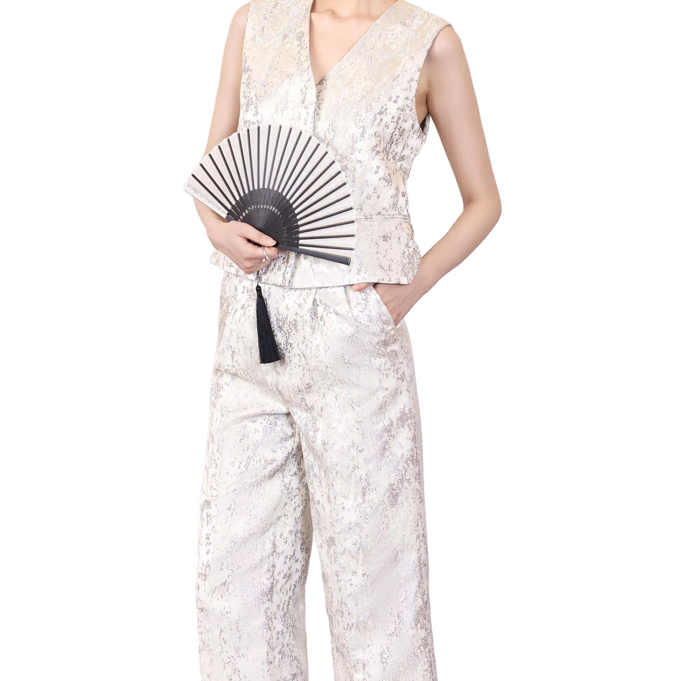 Chinese Classical Style Eastern Connotation Elegant and Comfortable Light Colored Women's Suit for Chinese Overseas Women