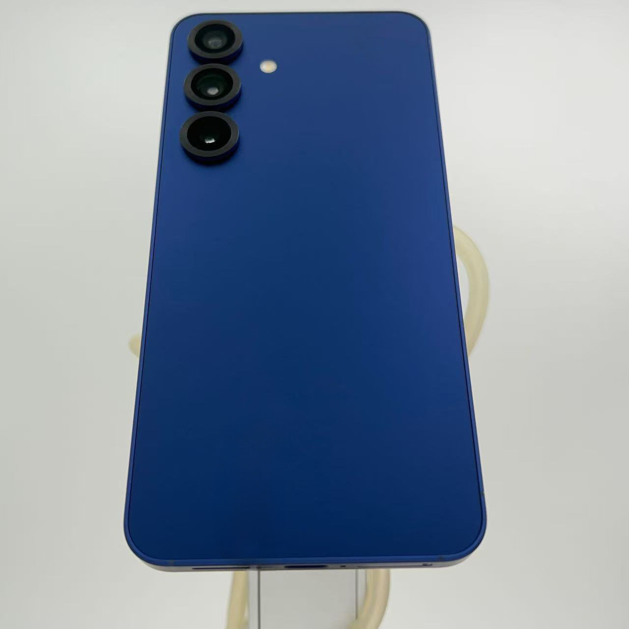 2025 New Release S25 Blue Color 99 New Used Phone, True 5G Smartphone, American Version, Used Phone Wholesale